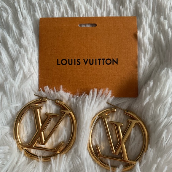 ❤️Like new LV Louis hoops🔥flash sale🔥 - Picture 4 of 7